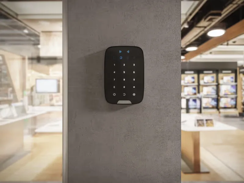 Безопасность для сети магазинов